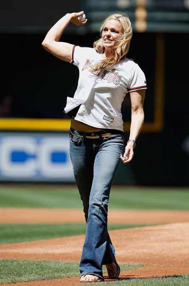 2015-0412-Jennie-Finch-first-pitch.jpg